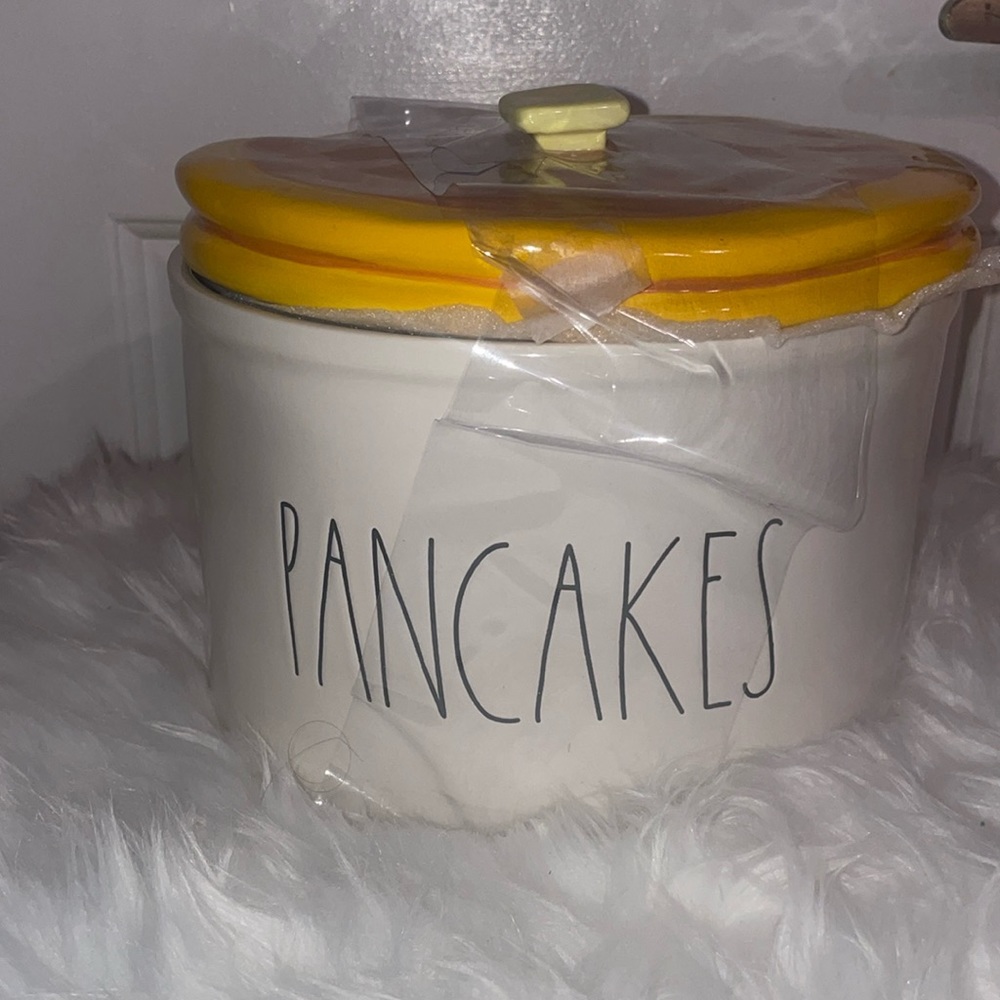 COPY - Rae Dunn Pancake warmer